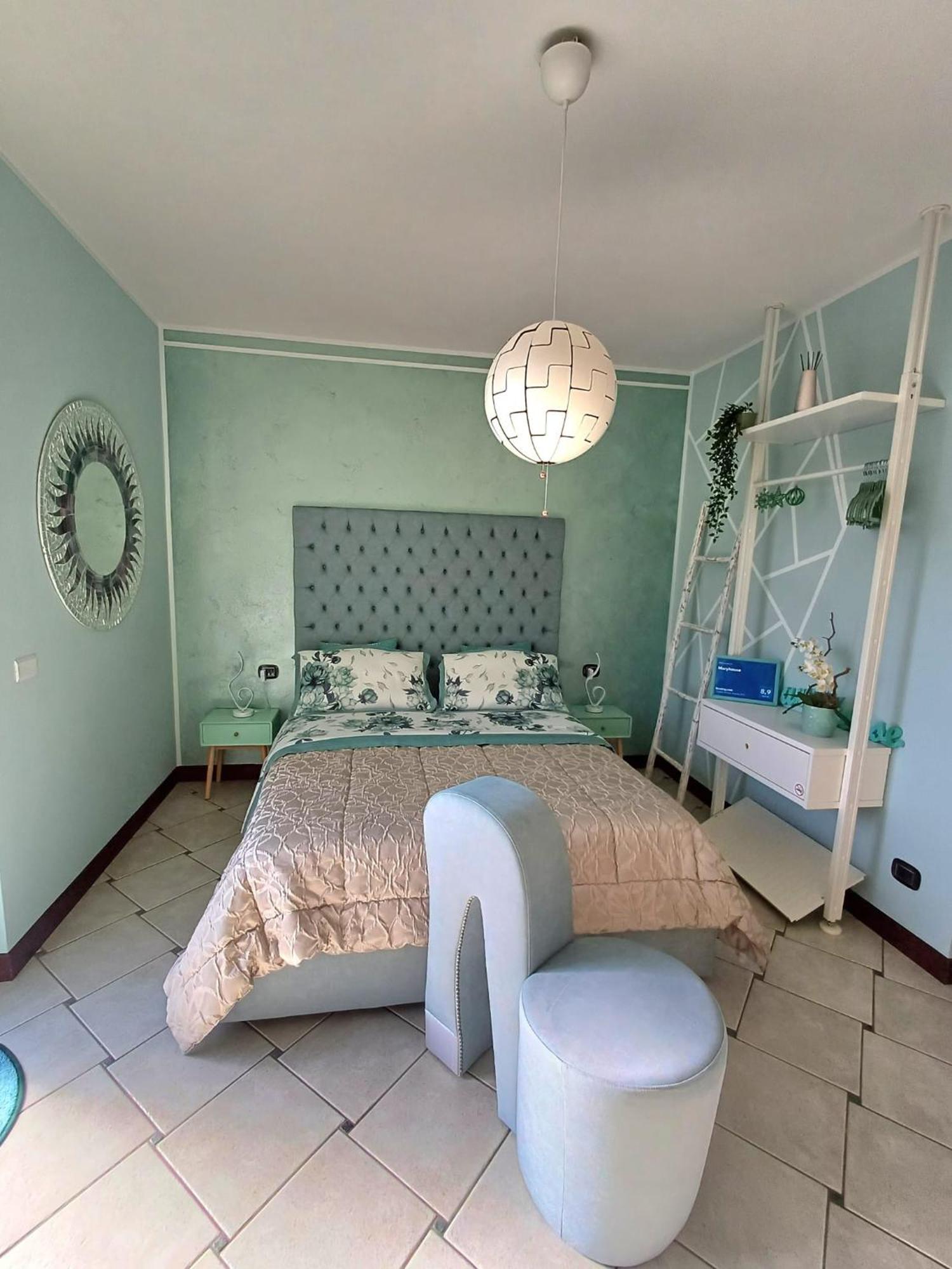 Maryhouse - Ingresso Indipendente Hotel Venegono Superiore Ngoại thất bức ảnh