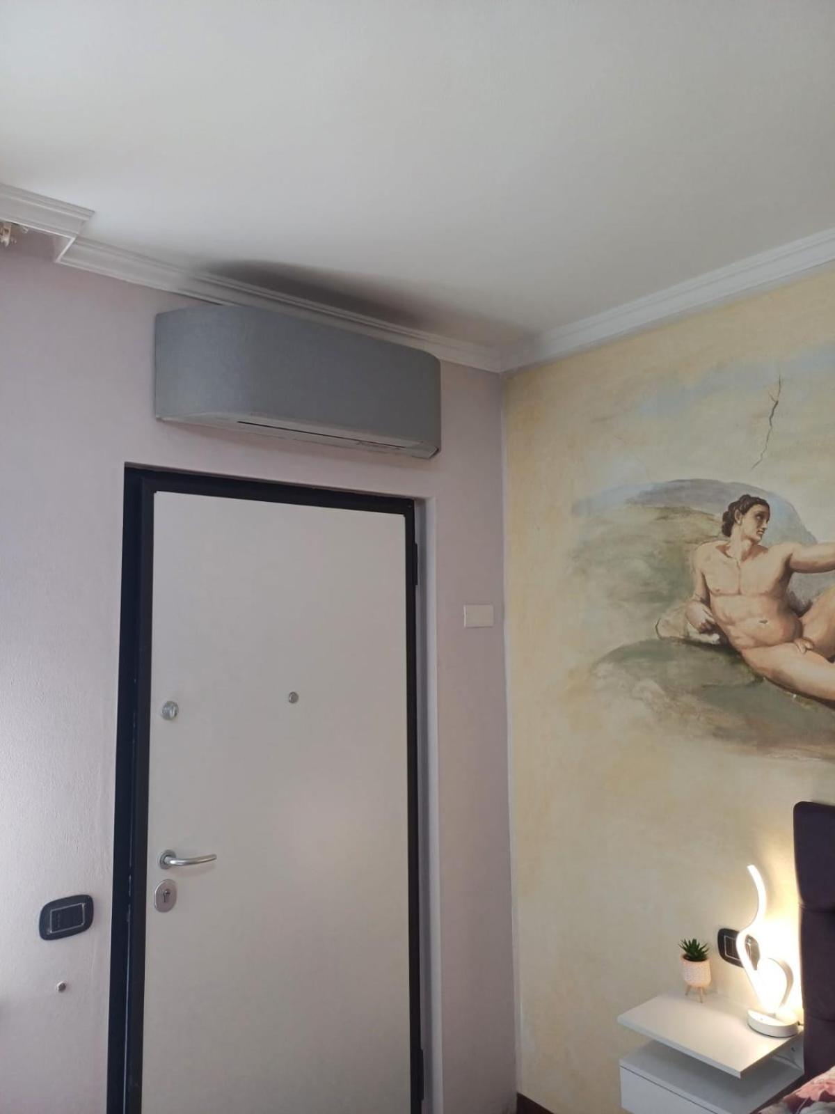 Maryhouse - Ingresso Indipendente Hotel Venegono Superiore Ngoại thất bức ảnh