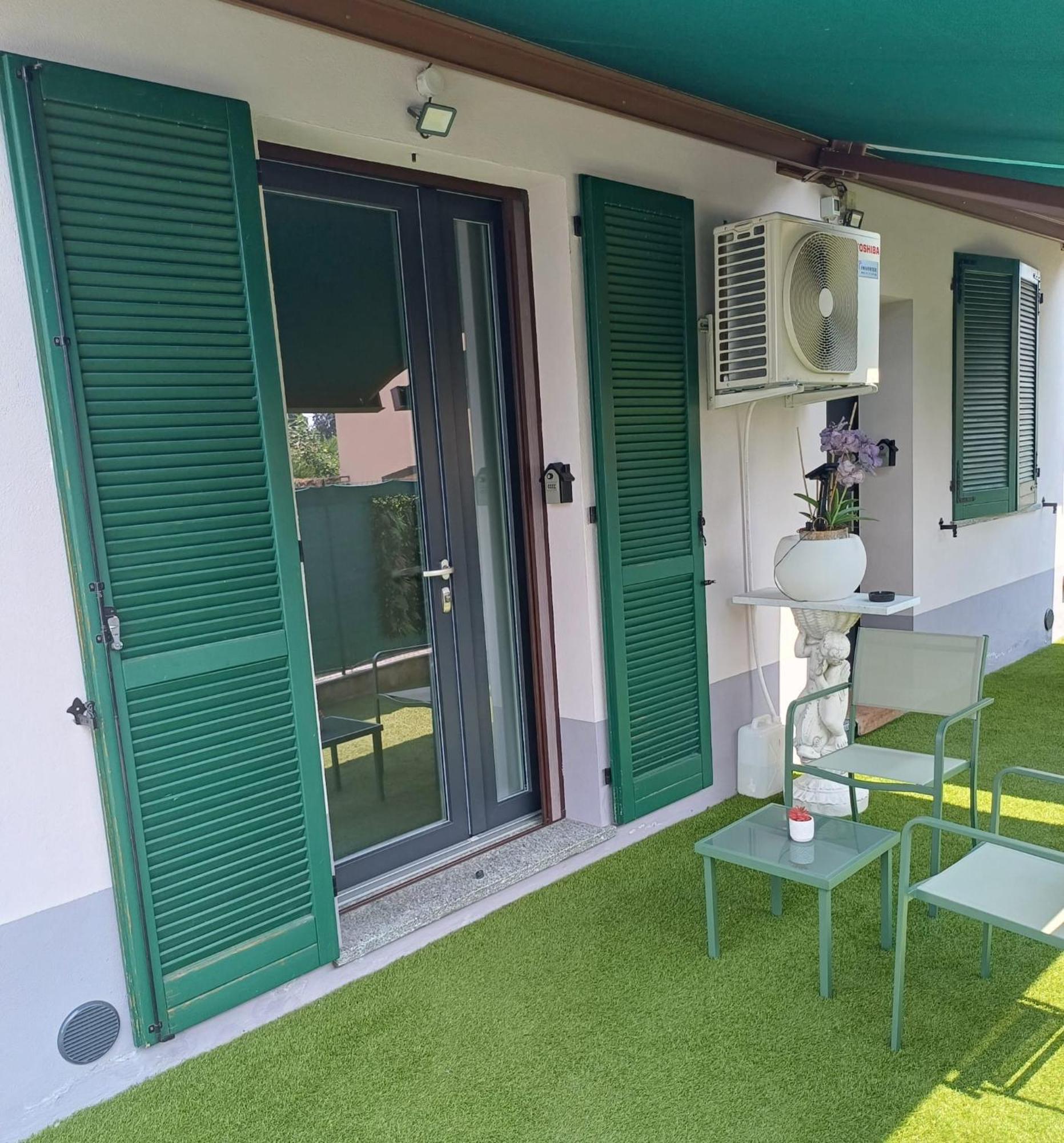 Maryhouse - Ingresso Indipendente Hotel Venegono Superiore Ngoại thất bức ảnh